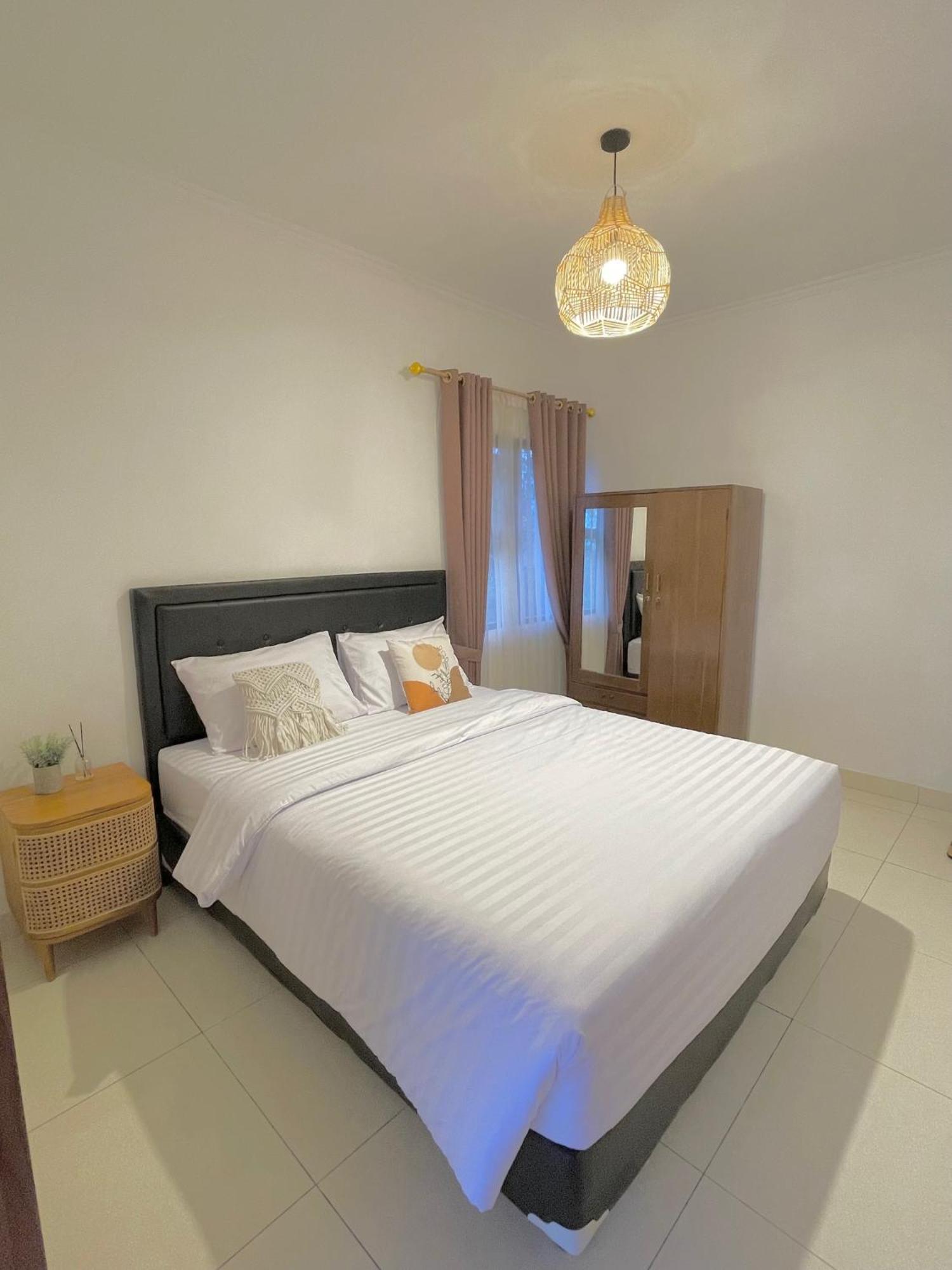 Bongkar Kataleya Villa, Punclut 4Br מראה חיצוני תמונה
